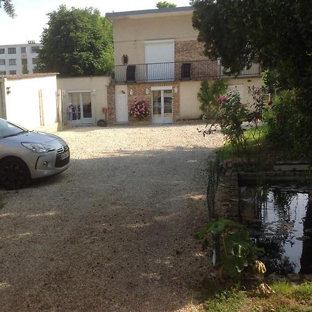 Studio Fond De Jardin Palaiseau Bagian luar foto