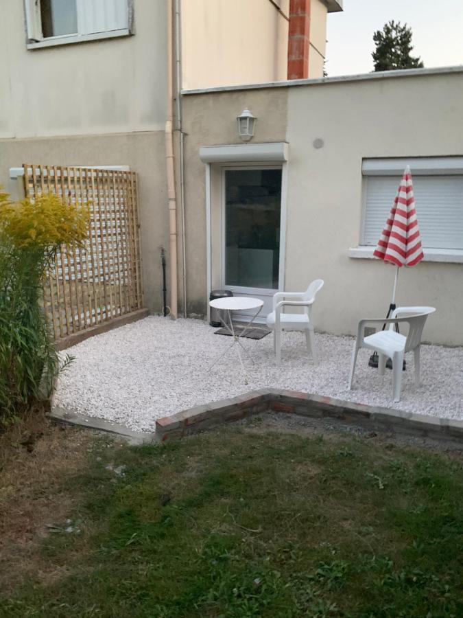 Studio Fond De Jardin Palaiseau Bagian luar foto